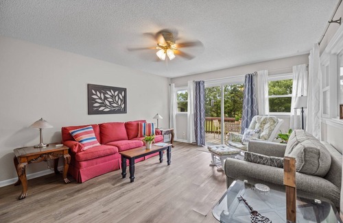 Rock Hill House | Come stay and enjoy the cozy & comfortable Frances House!