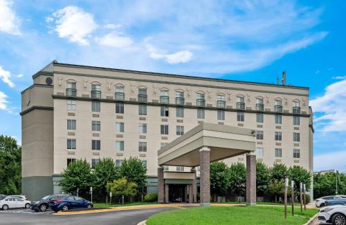 Lake Arbor Hotel | Comfort Inn Largo-Washington DC East
