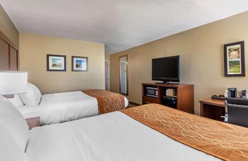Windy Hill Hotel | Comfort Inn N Myrtle Beach Barefoot Landing