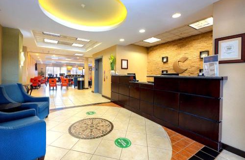 Montclair Hotel | Comfort Inn Near Quantico Main Gate North