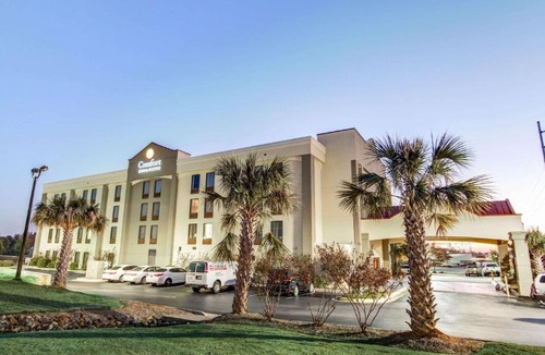 Athens Hotel | Comfort Inn & Suites Athens North