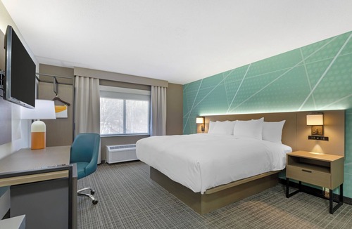 Buford Hotel | Comfort Inn & Suites Buford near Mall of Georgia