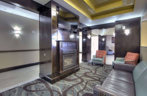 White Settlement Hotel | Comfort Inn & Suites Fort Worth West I-30 NAS JRB