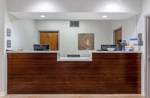 Lexington Hotel | Comfort Inn & Suites Lexington South