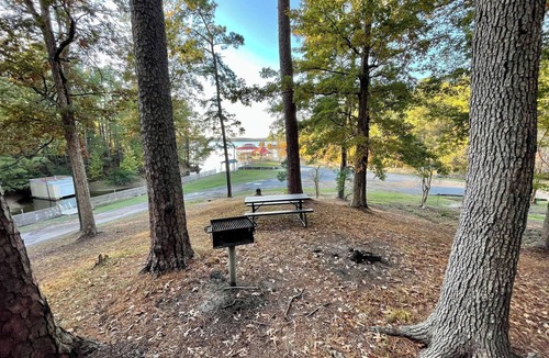 Zwolle Cabin | Comfortable 2-Bedroom Cabin with Full Kitchen, Porch & Outdoor Gathering Space