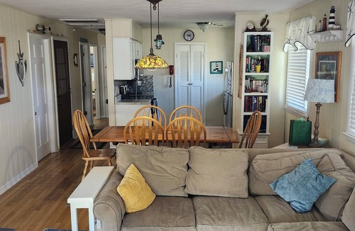 South Nags Head House | Comfortable Beach Cottage In South Nags Head
