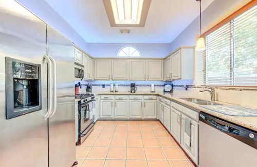 Barker House | Comfortable, Upscale House with a pool and spa!