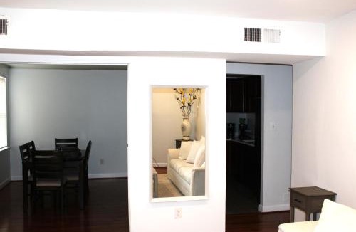 Nauck Apartment | Comfy and Cozy-Min to National Mall Great Location