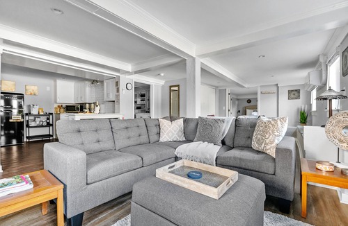 Downtown Charleston House | Comfy, Cozy, Captivating | Park View