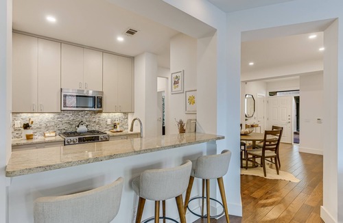St. Tropez Condo | Condo in Austin-near Downtown