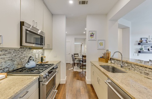St. Tropez Condo | Condo in Austin-near Downtown