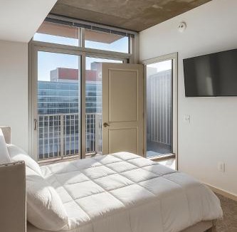 Downtown Apartment | Condo in downtown oak city highrise