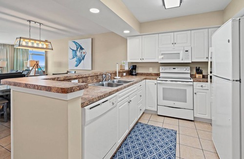 North Myrtle Beach Condo | Condo in premier oceanfront resort w/indoor & outdoor pools, lazy river, fitness center, kids' pool