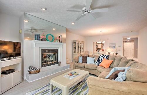 Salem House | Condo on Lake Keowee w/Resort Amenities & Pool!