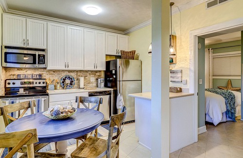 Hilton Head Island Condo | Condo Steps from Ocean with WiFi, Partial Beach Views, Heated Pool/Grills