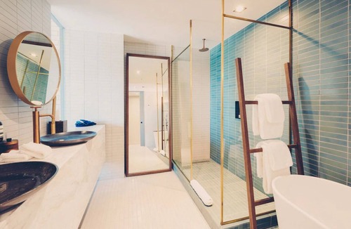 Travis Heights Hotel | Congress Suite in the Heart of Austin’s South Congress