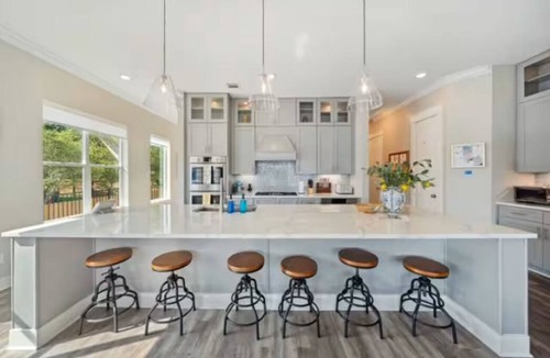Montgomery House | Conroe Waterfront, Family Friendly Lakehouse