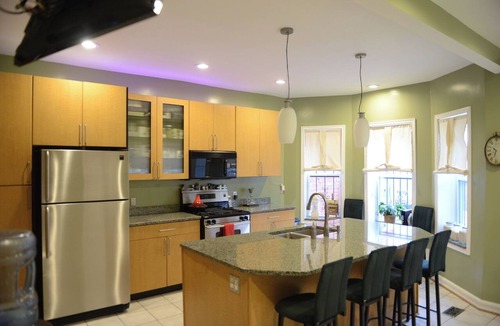 Stanton Park House | Contemporary 3-Bedroom Rowhouse on Capitol Hill