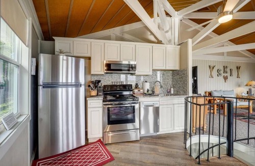 Banner Elk Ski Chalet | Cool Mtn Escape - Hike & Bike - Mtn Views - Hot Tub