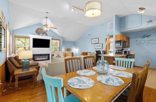 Ocean Sands House | Corolla Beach Retreat with a Pool!
