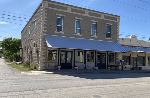 Center Point House | Cottage near Downtown Center Point, 10 min to Kerrville & Comfort, pet-friendly