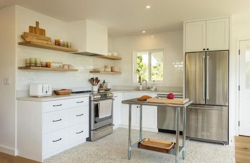 Hanalei House | Cottage One - Luxury Escape on Hanalei River