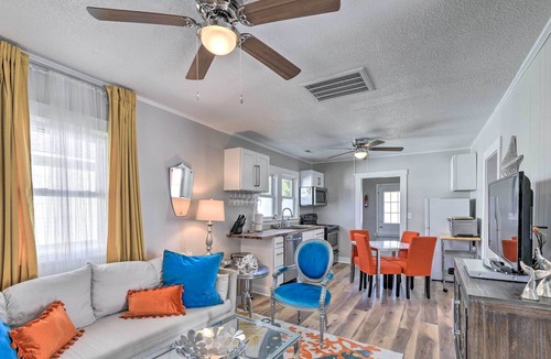 Morehead City Cottage | Cottage w/ Backyard - Walk to Beaufort Waterfront!