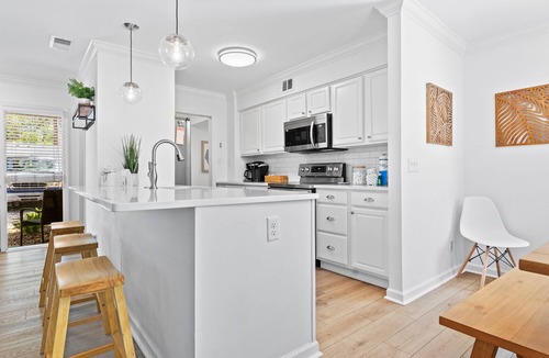 Lawton Woods House | Cotton Cottage – Pet-Friendly Retreat with Private Pool & Fenced Yard | Sleeps 8