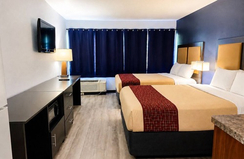 Franklin Hotel | COUNTRY HOST INN