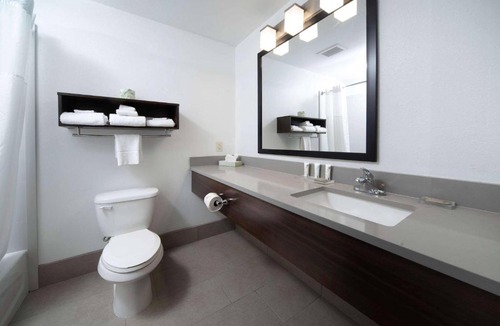 Rocky Mount Hotel | Country Inn & Suites by Radisson, Rocky Mount, NC
