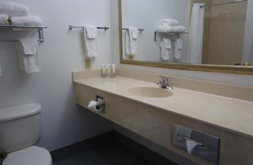 Round Rock Hotel | Country Inn & Suites by Radisson, Round Rock, TX