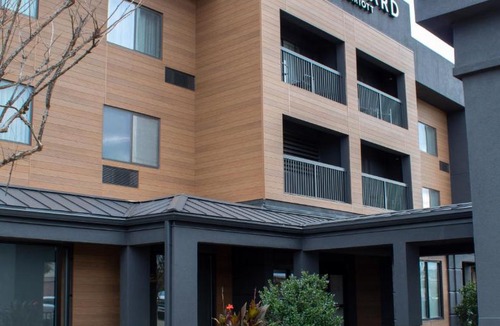 Wellborn Hotel | Courtyard by Marriott Bryan College Station