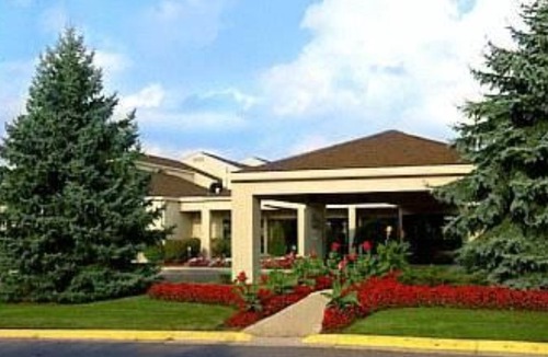 Warren Hotel | Courtyard by Marriott Detroit Warren