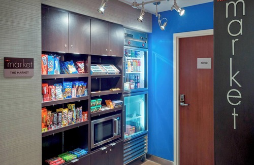 Winston - Salem Hotel | Courtyard by Marriott Winston-Salem Hanes Mall