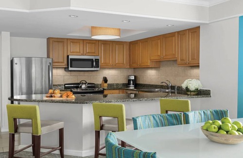 Hilton Head Island Resort | Courtyard View - 2 Bedroom - Marriott's Grande Ocean - Full Resort Access