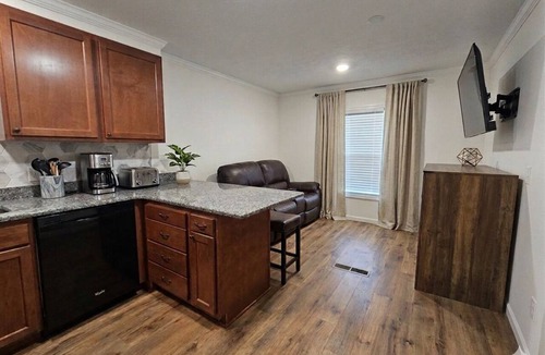 Phenix City House | Cozy 1-bedroom/1 bath tiny home in with AC, grill, deck, laundry