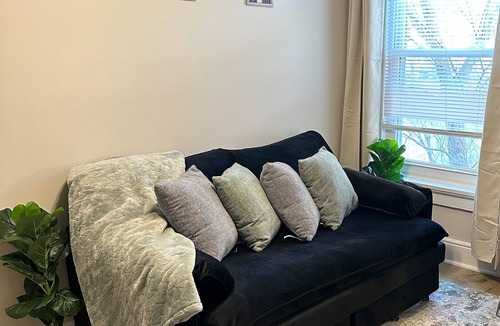 Fan District Apartment | Cozy 1-bedroom apartment in beautiful Fan District
