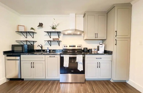 Dunean Apartment | Cozy 1BR Close to Downtown & Greenville Drive Baseball