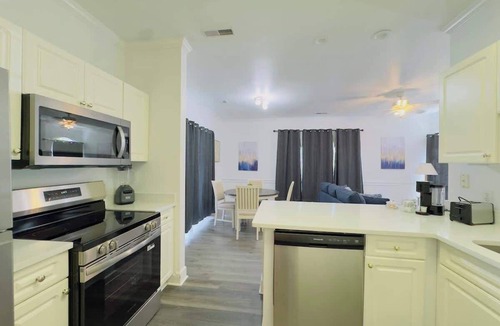 Central Myrtle Beach Apartment | Cozy 1BR Condo, 5 Min to Beach, First-Floor
