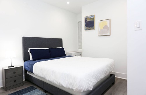Petworth Bed & Breakfast | Cozy 1BR in Petworth with WiFi & Garden View