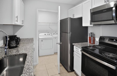 Savannah Apartment | Cozy 2 Bedroom Apartment Stay