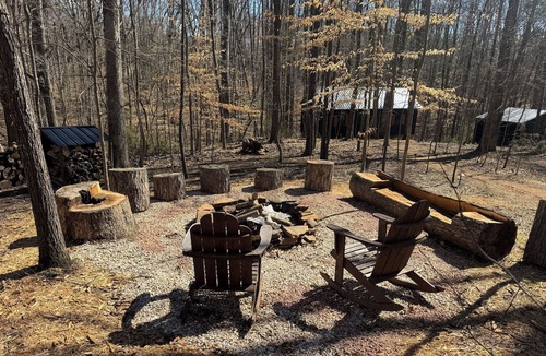 Mount Mourne Cabin | Cozy 2-bedroom cabin at Happy Ass Farm