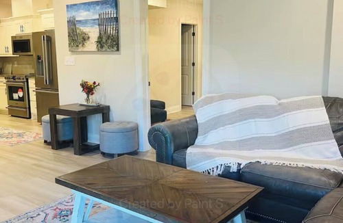 Farmington House | Cozy 2-bedroom Walkout Unit in welcoming Statham