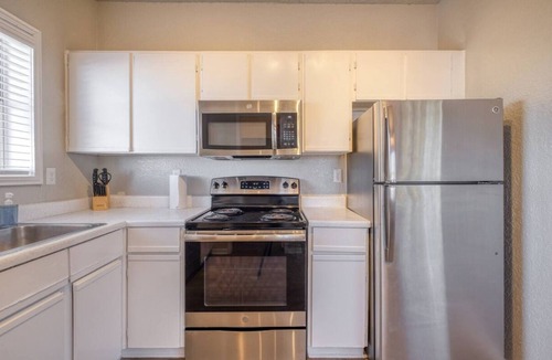 Milwood Apartment | Cozy 2BD Apt | Austin Texas