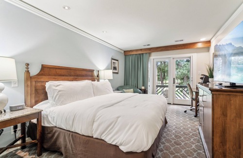 Kingsmill Condo | Cozy 2BR Condo in historic Williamsburg- 5 minutes to Busch Gardens!
