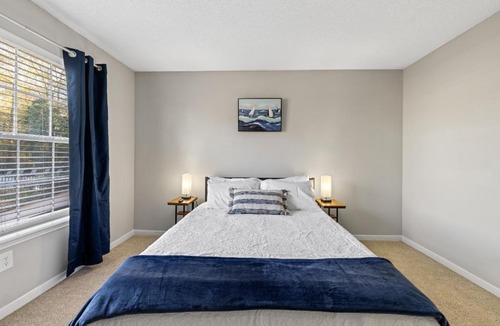 Athens Apartment | Cozy 2BR Home Steps from UGA & Downtown Athens GA