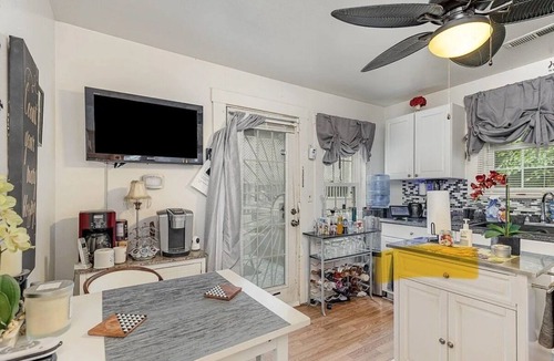 Hooes House | Cozy 3 Bdrm home in King George. 5 mins to Dahlgren Naval Base and Southern MD