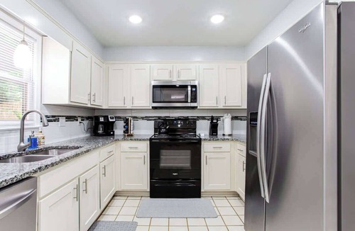 Marietta House | Cozy and Private home in Roswell