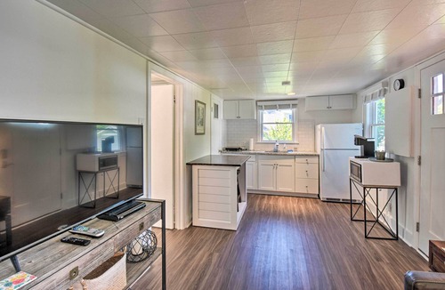 Athens Cottage | Cozy Athens Cottage: Walk to Sanford Stadium!