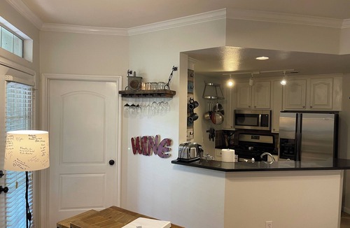 Waters Park Condo | Cozy Austin Condo